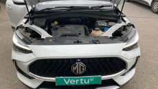 MG HS 1.5 T-GDI Trophy 5dr DCT Petrol Hatchback